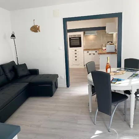 L'abri Cotier アパート